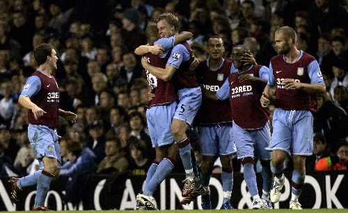 图片报：诺伊尔将根据身体情况决定是否在明年夏天退役