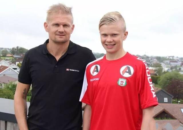 太阳vs马刺前瞻：布克对决福克斯，谁能带队延续连胜步伐？