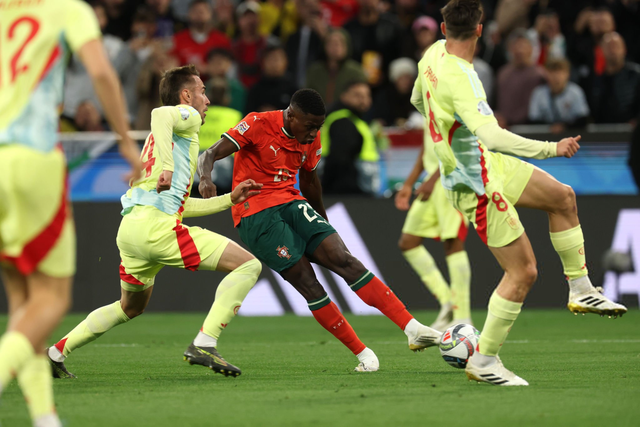 2025LPL春季赛将于1月10日17点正式开启！