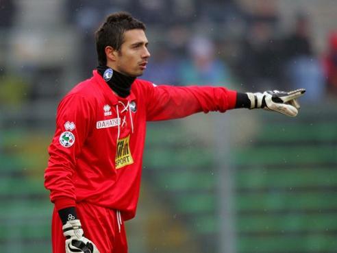 都体：穆阿尼加盟尤文的交易进展积极，DV9的出售是最后变数