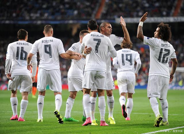 连续缺席12场！马刺主帅：文班恢复得很好，他接近复出了