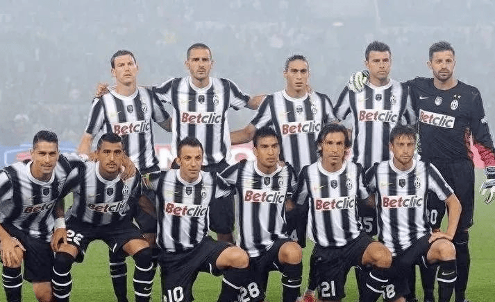 中超赛季刚落幕，成都蓉城连传三喜，明年争冠希望大增