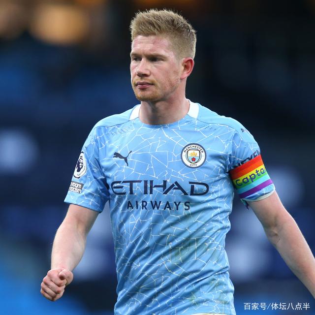 埃贝尔：孔帕尼是我最棒的签约之一，他对足球有清晰的思路